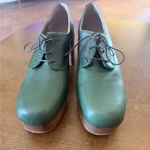 INTENTIONALLY BLANK GREEN PLATFORM SHOES (WORN ONCE)